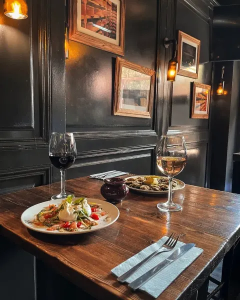 Le 68 Bar à Vin
