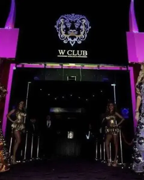 W Club